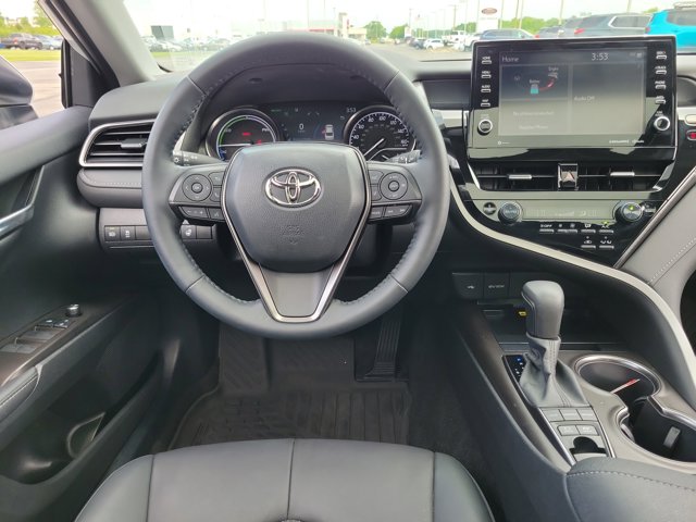 2022 Toyota Camry XSE photo 9