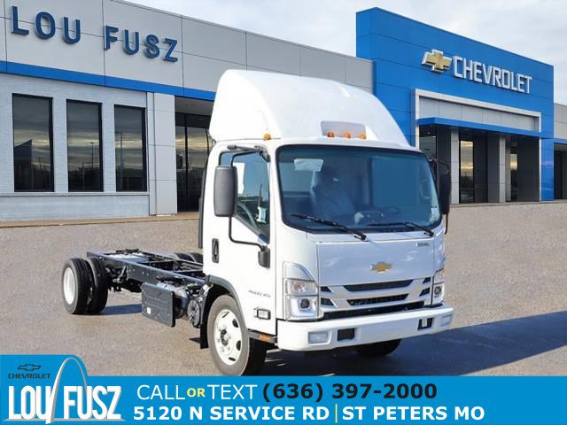 2024 Chevrolet Low Cab Forward Base's photo