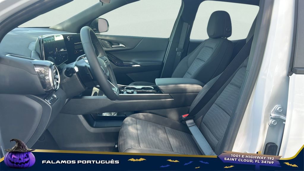 2026 Chevrolet Equinox LT photo 13