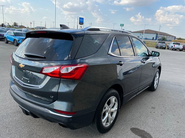 2018 Chevrolet Equinox LT photo 4