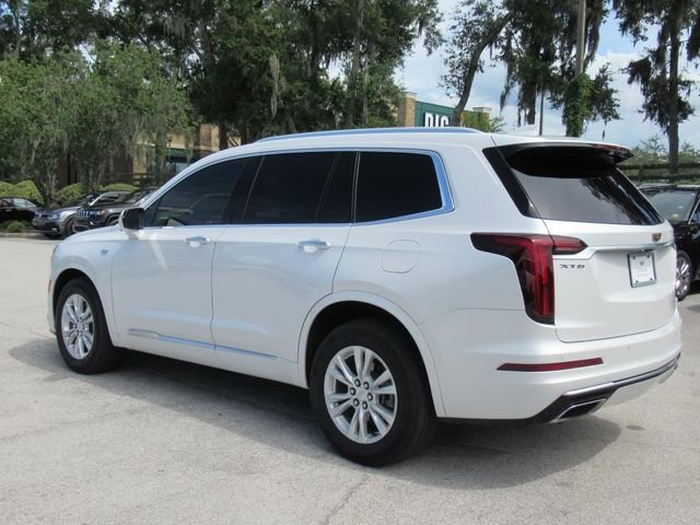 2021 Cadillac XT6 Luxury photo 3