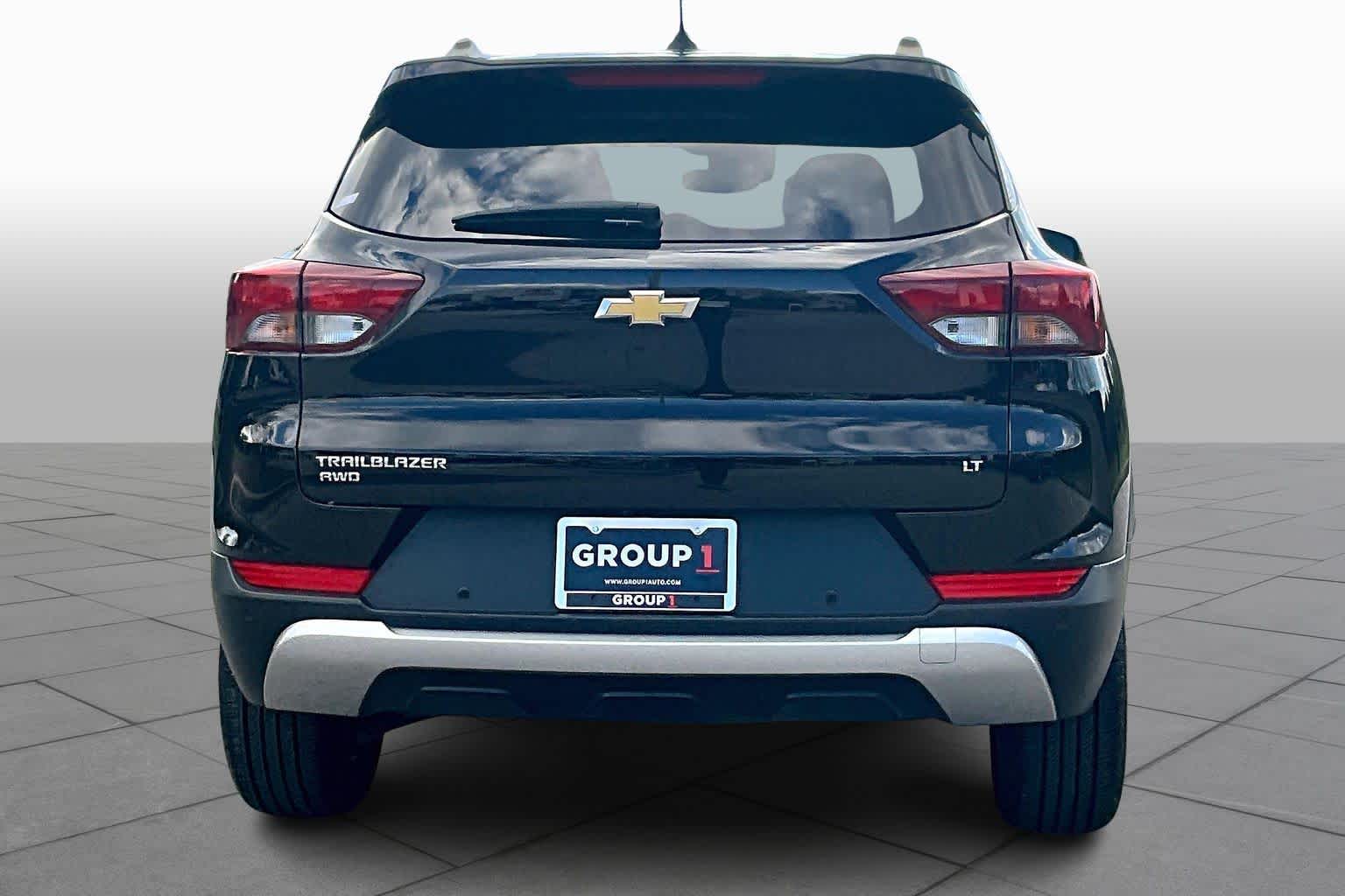 2023 Chevrolet Trailblazer LT photo 4