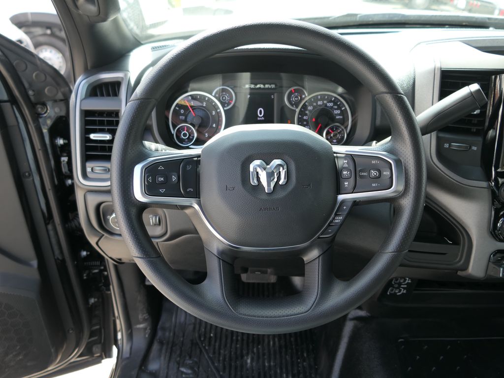2026 Ram 3500 Tradesman photo 14