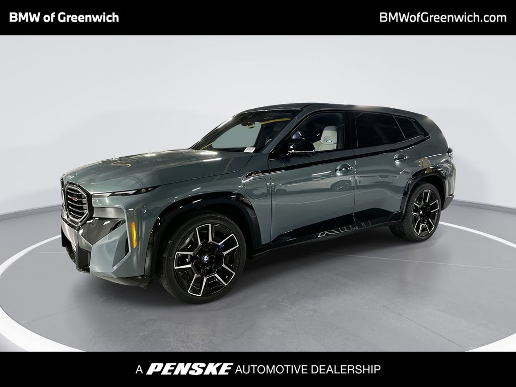 2026 BMW XM Base's photo