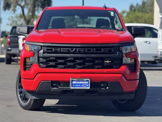 2026 Chevrolet Silverado 1500 Custom photo 2