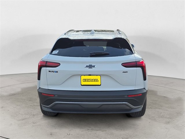 2026 Chevrolet Blazer EV photo 4