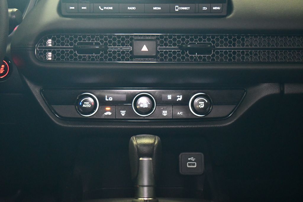 2023 Honda HR-V LX photo 17