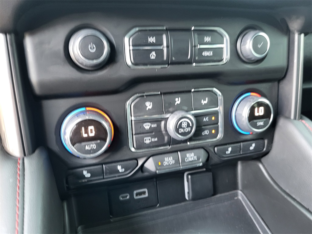 2022 Chevrolet Tahoe RST photo 28