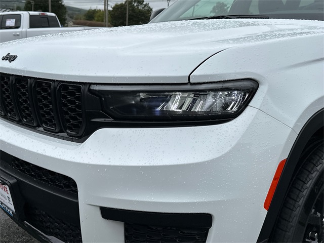 2025 Jeep Grand Cherokee Altitude X photo 7