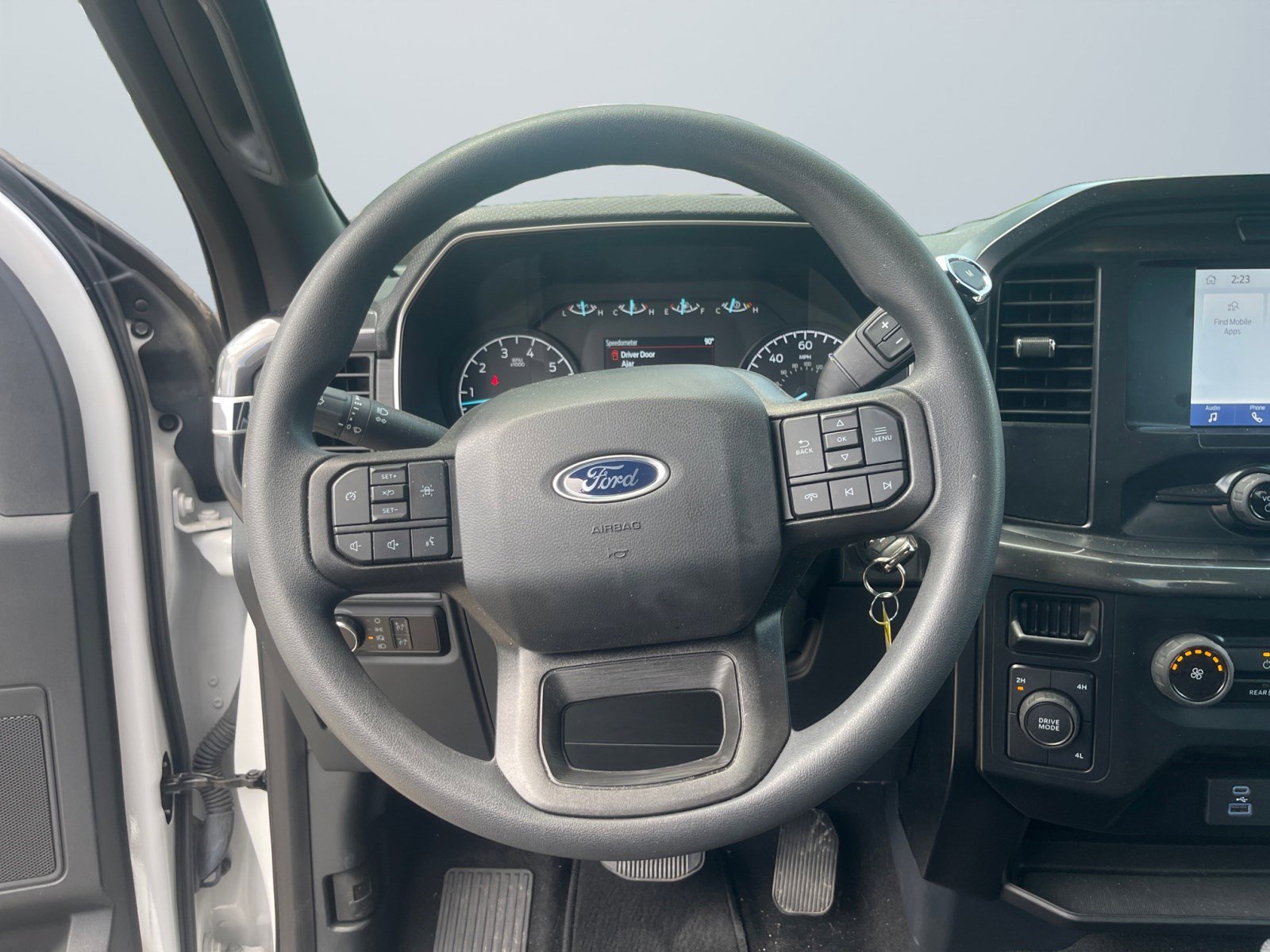 2023 Ford F-150 XL photo 12