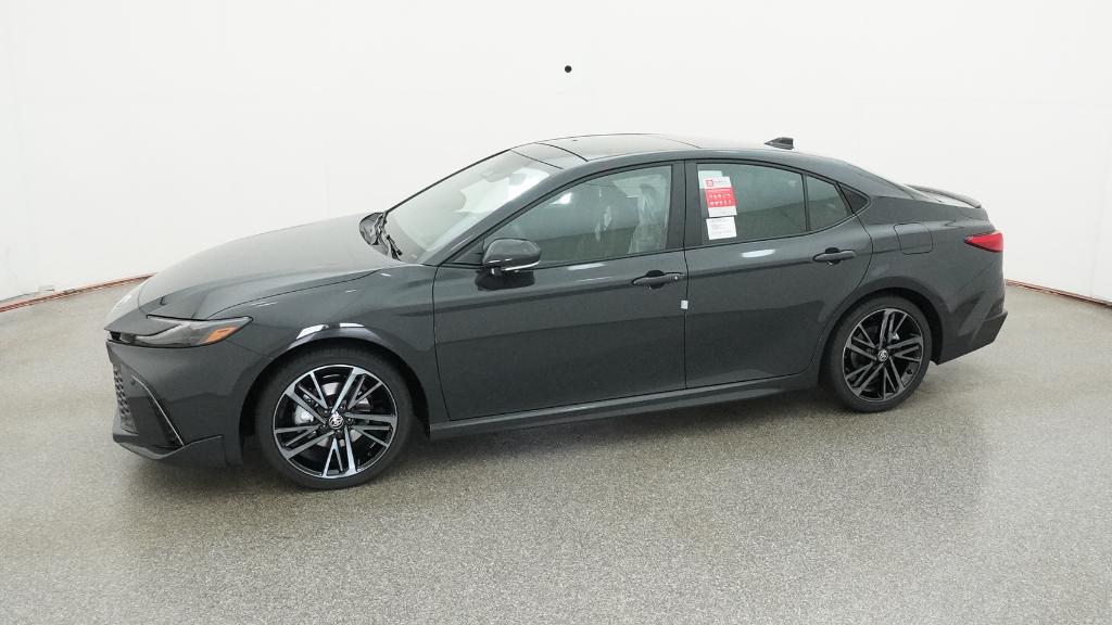 2025 Toyota Camry XSE photo 7