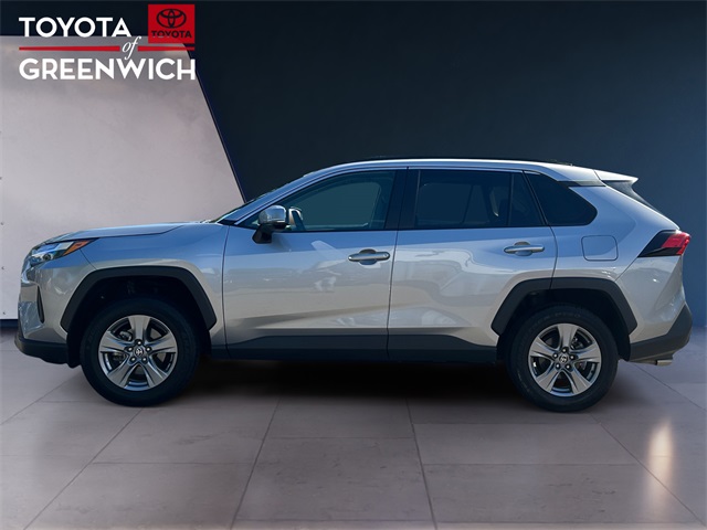 Used 2024 Toyota RAV4 XLE with VIN 2T3P1RFV4RC452594 for sale in Northfield, Minnesota