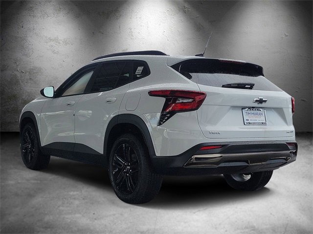 2026 Chevrolet Trax ACTIV photo 2