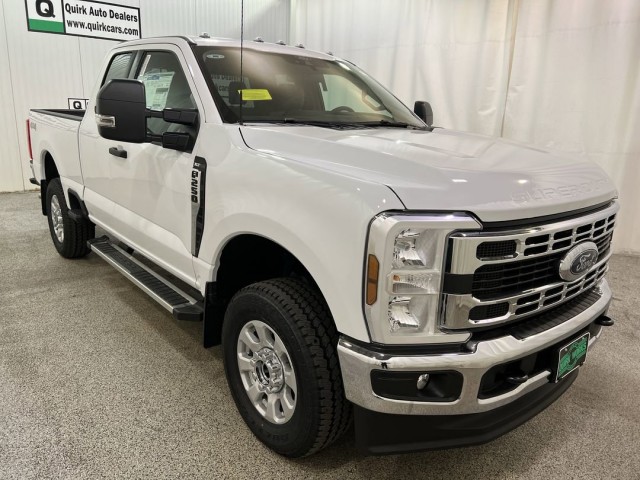2024 Ford Super Duty F-250 SRW XLT Bed/Liner