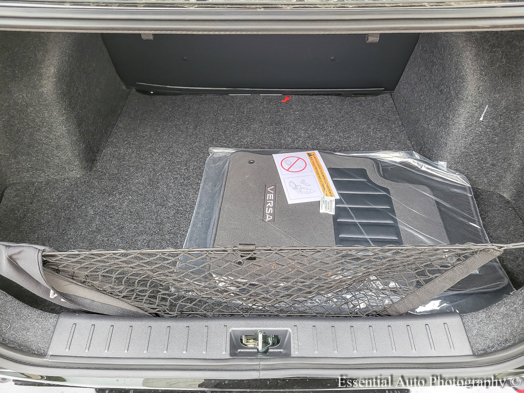 2025 Nissan Versa S photo 15