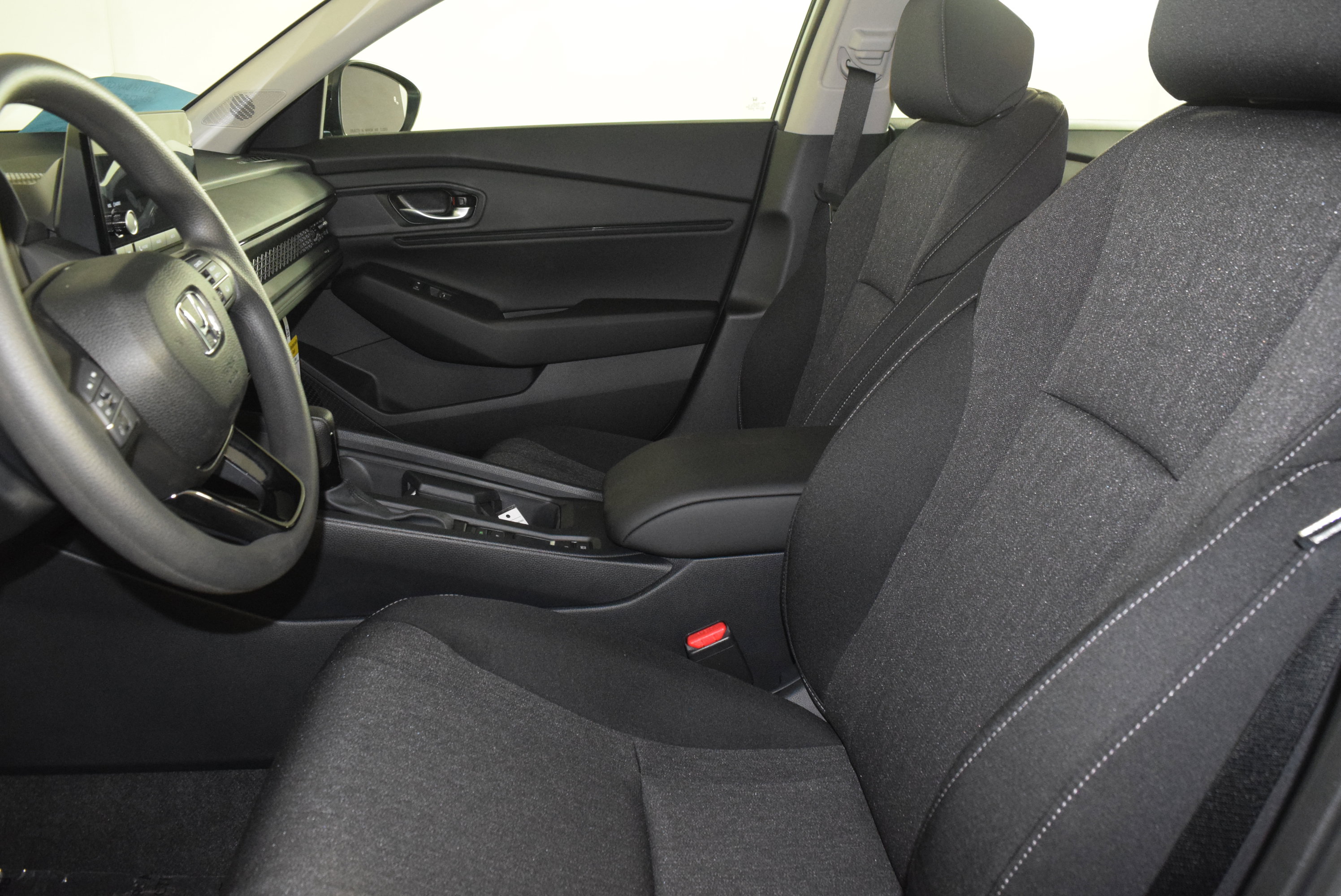 2025 Honda Accord SE photo 13