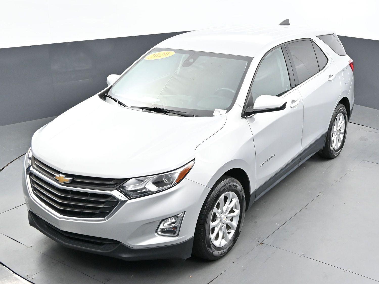 2020 Chevrolet Equinox LT photo 39