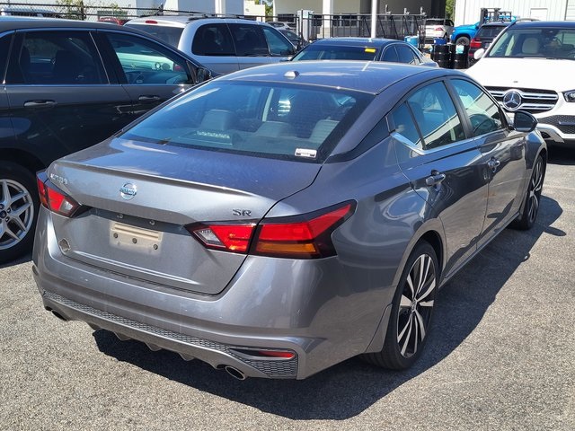 2019 Nissan Altima 2.5 SR photo 2