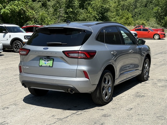 2024 Ford Escape ST-Line photo 3