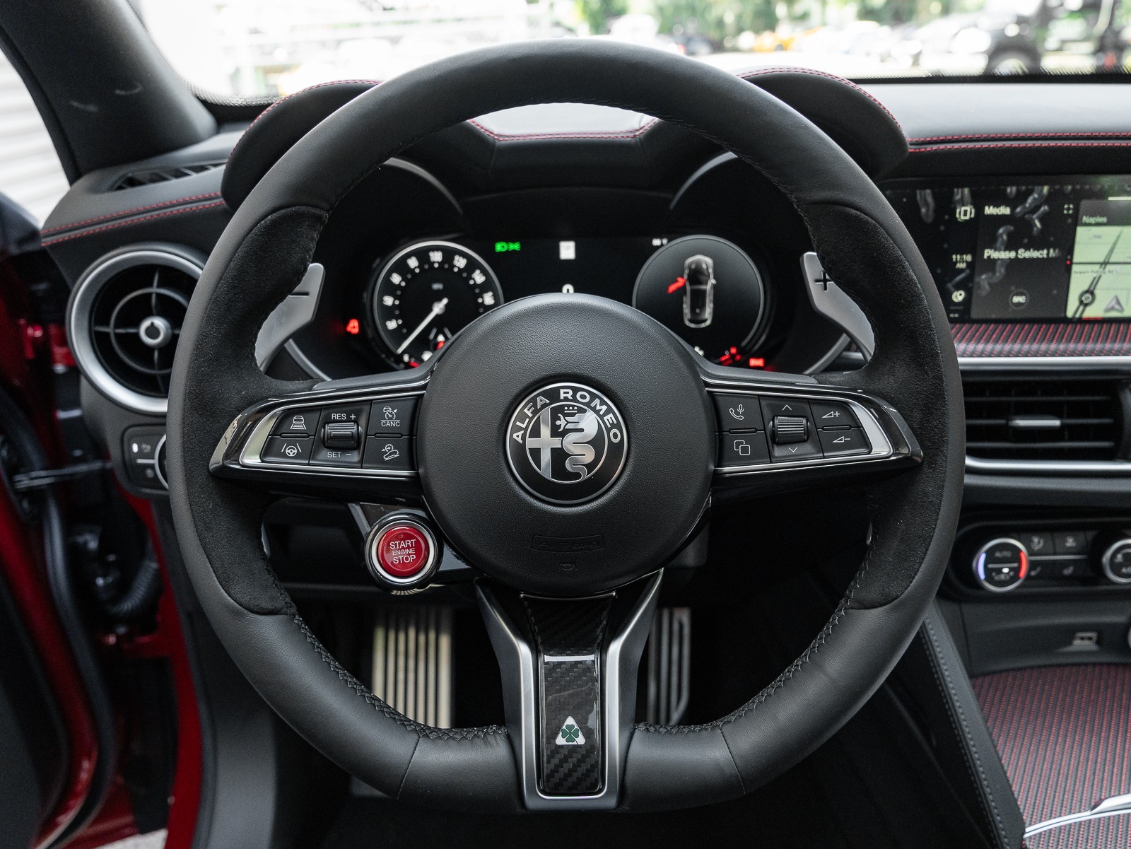 2024 Alfa Romeo Stelvio Quadrifoglio photo 3