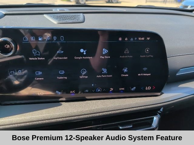 2026 Chevrolet Traverse photo 4