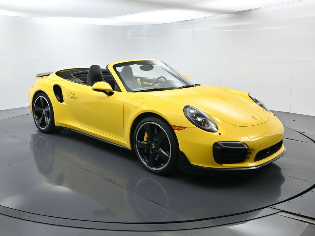 2016 Porsche 911 Turbo S photo 15