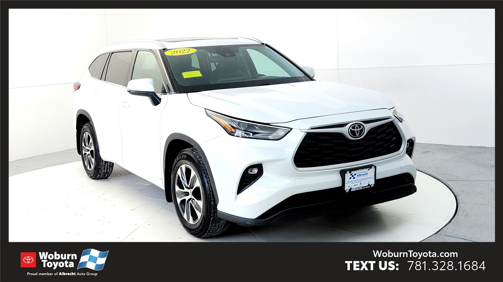 2022 Toyota Highlander XLE's photo