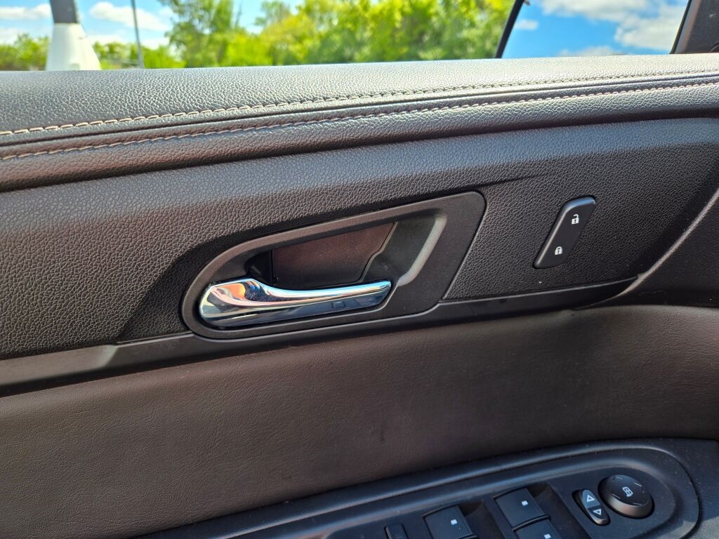 2015 Gmc Acadia SLE photo 18