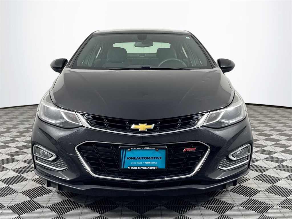 2016 Chevrolet Cruze LT photo 3