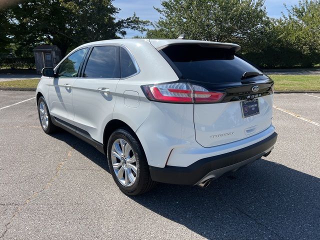 2022 Ford Edge Titanium photo 6