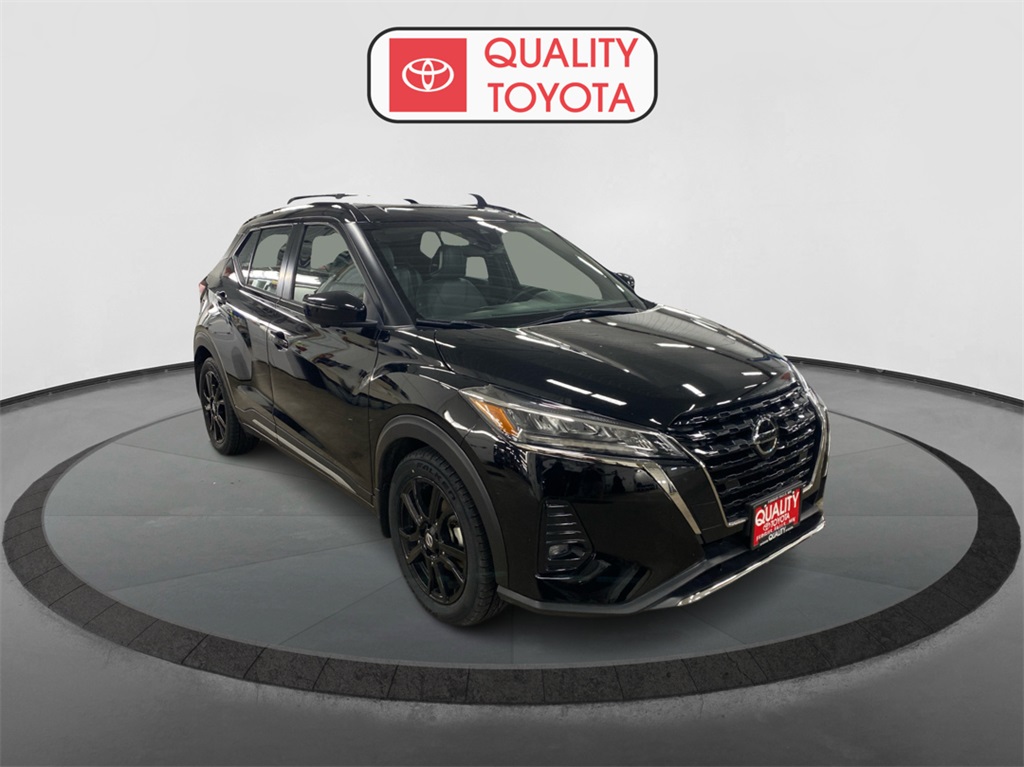 Used 2021 Nissan Kicks SR with VIN 3N1CP5DV4ML477490 for sale in Fergus Falls, Minnesota