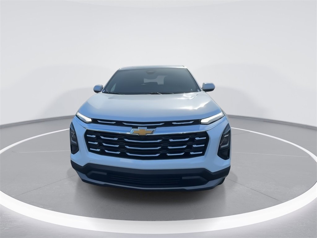 2026 Chevrolet Equinox LT photo 3