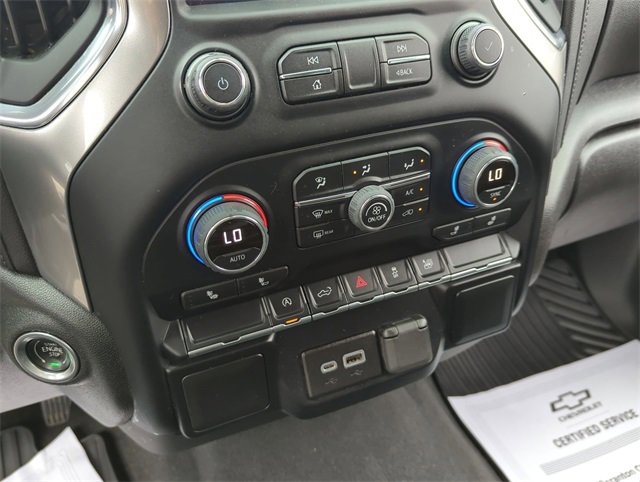 2022 Chevrolet Silverado 1500 LT photo 8