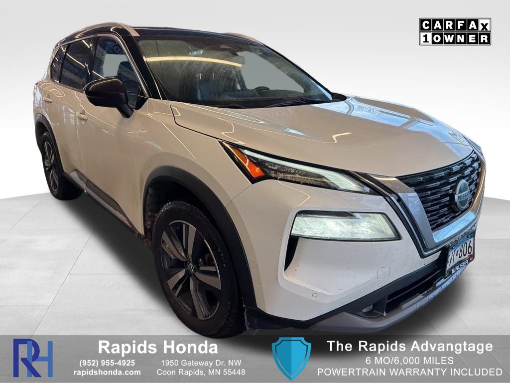 2021 Nissan Rogue SL's photo