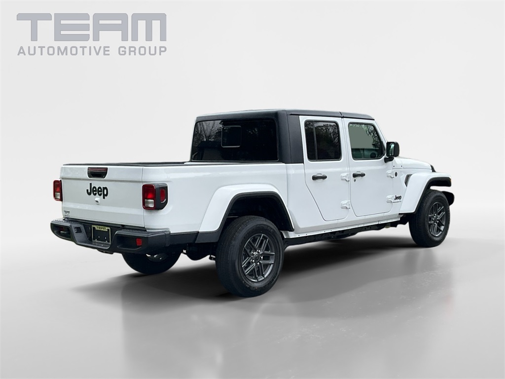 2025 Jeep Gladiator Sport S photo 7
