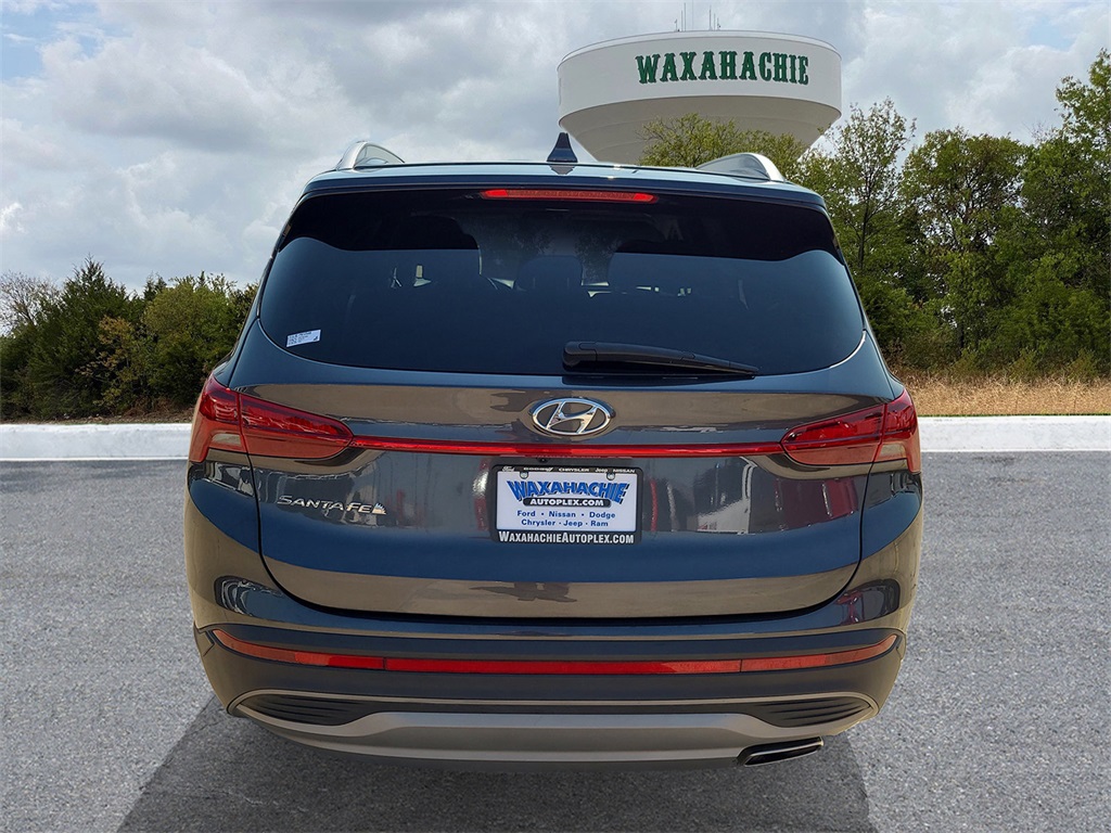 2023 Hyundai Santa Fe SEL photo 2