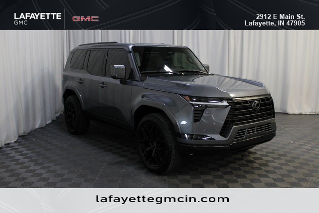 2024 Lexus GX Luxury's photo