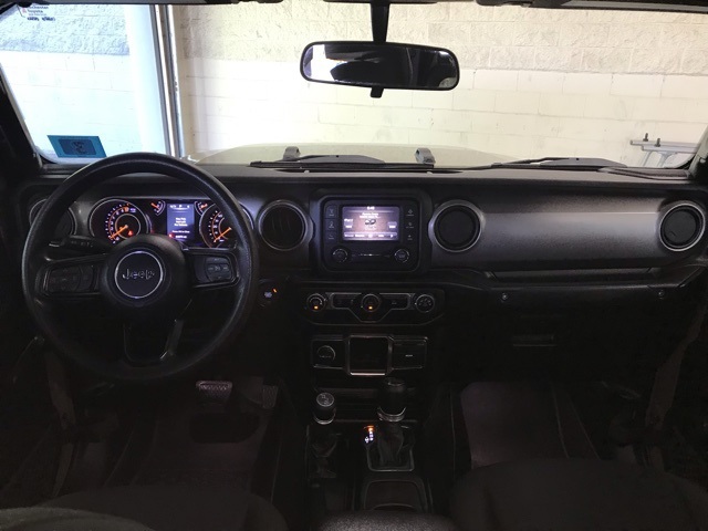 2020 Jeep Gladiator Sport photo 13