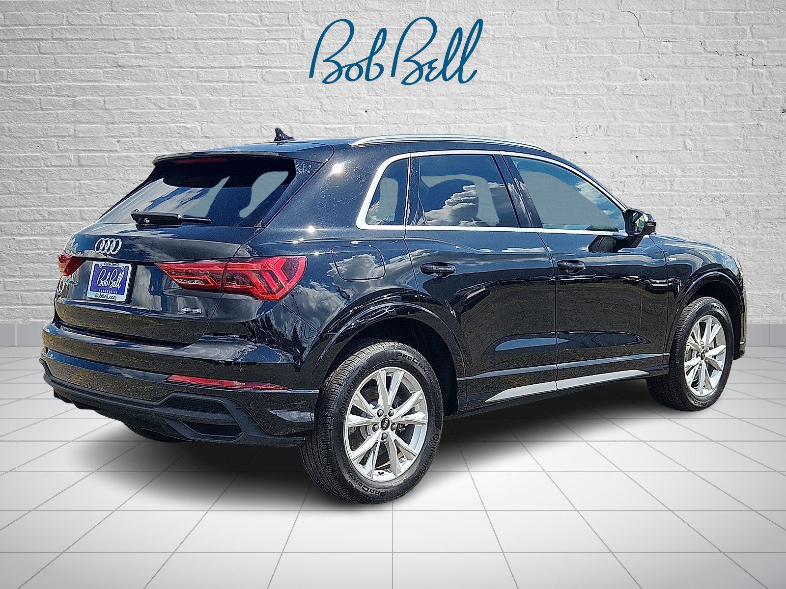2025 Audi Q3 45 TFSI S line Premium photo 6
