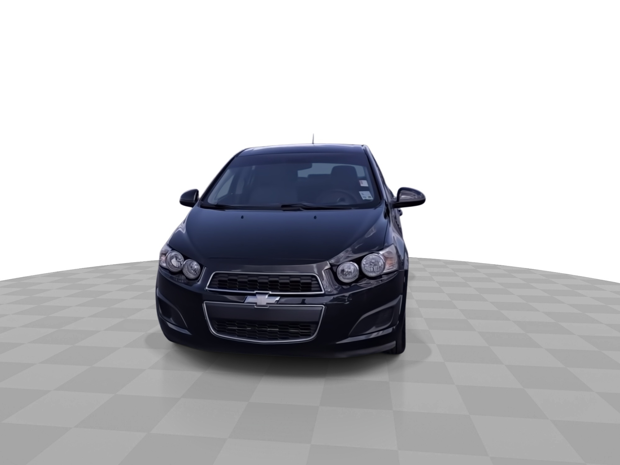 2013 Chevrolet Sonic LS photo 3