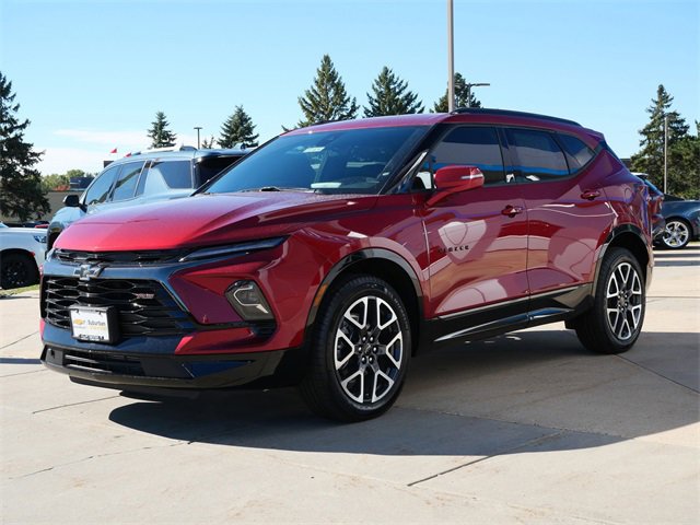2026 Chevrolet Blazer EV photo 3
