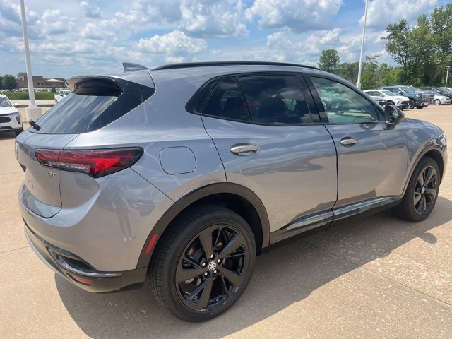2022 Buick Envision Preferred photo 4