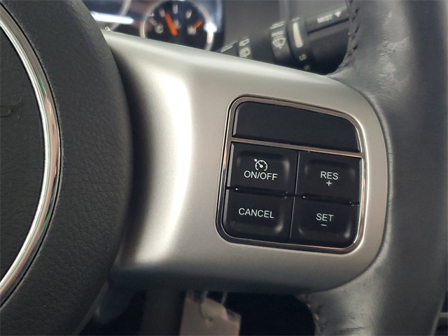 2014 Jeep Compass Latitude photo 12