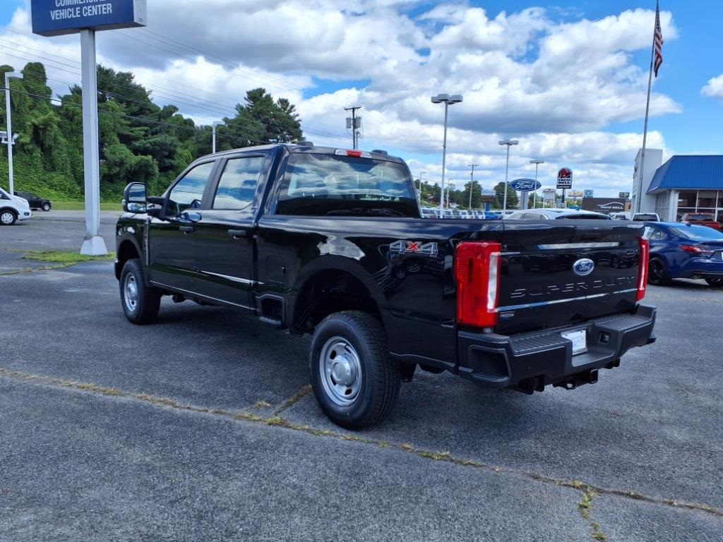 2026 Ford F-250 XL photo 3