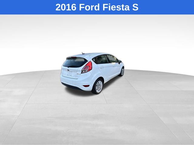 2016 Ford Fiesta S photo 13