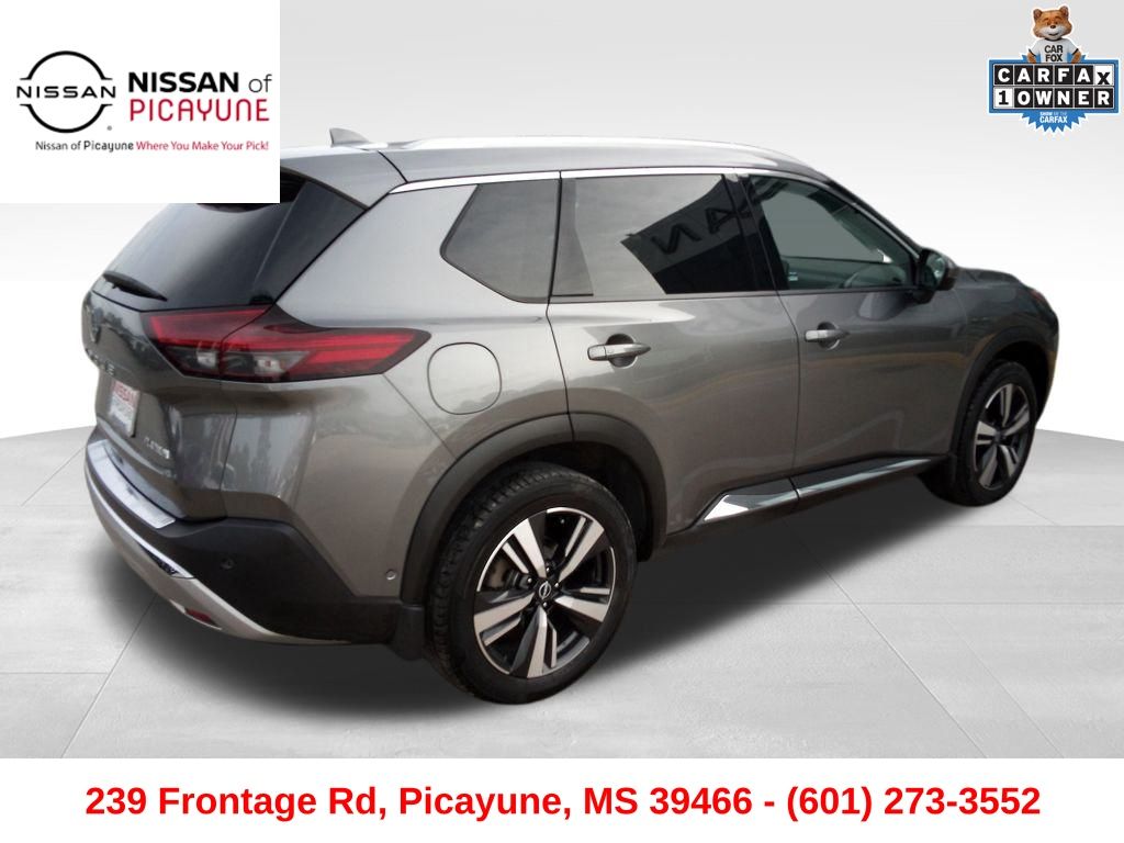 2022 Nissan Rogue Platinum photo 4