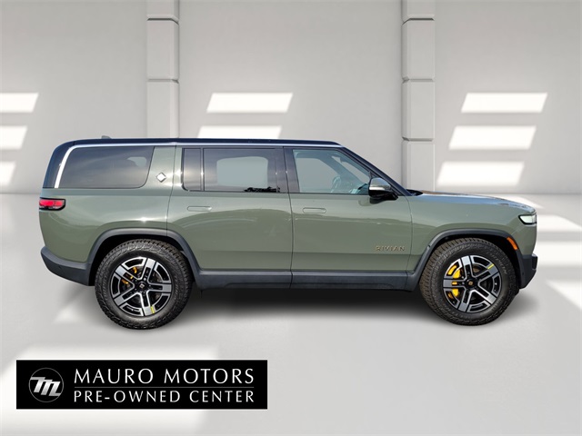 Used 2022 Rivian R1S Launch Edition with VIN 7PDSGABL4NN000779 for sale in North Haven, CT