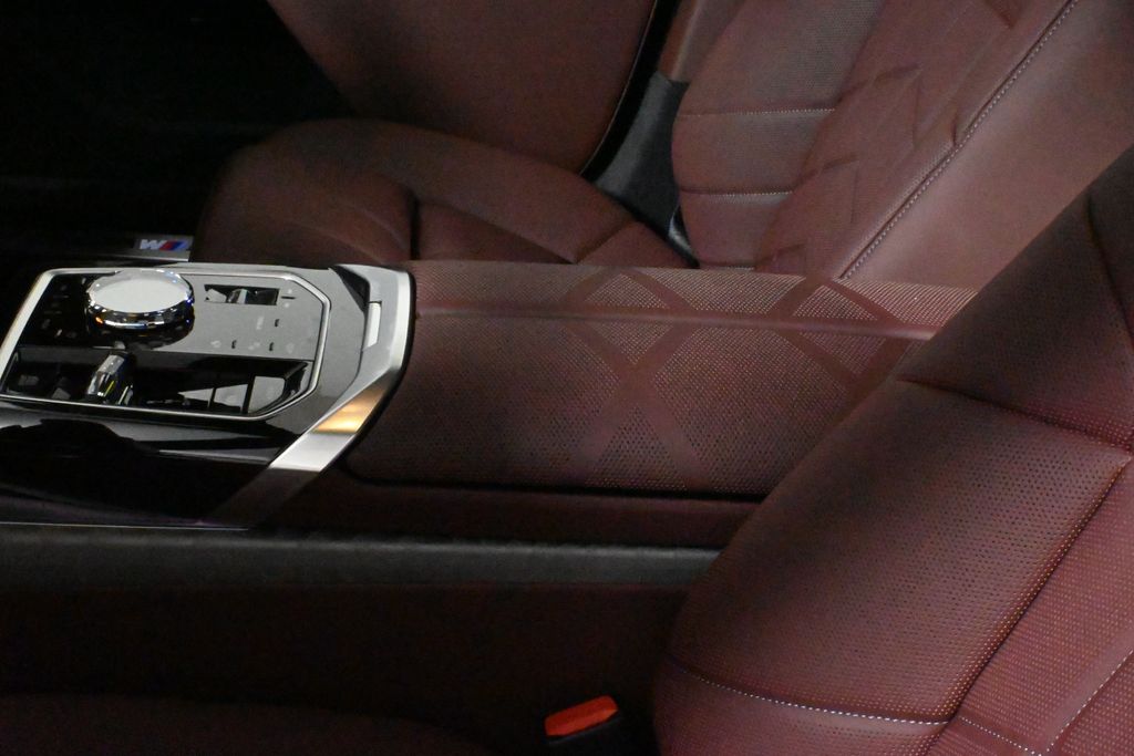 2026 Bmw 740i xDrive photo 24