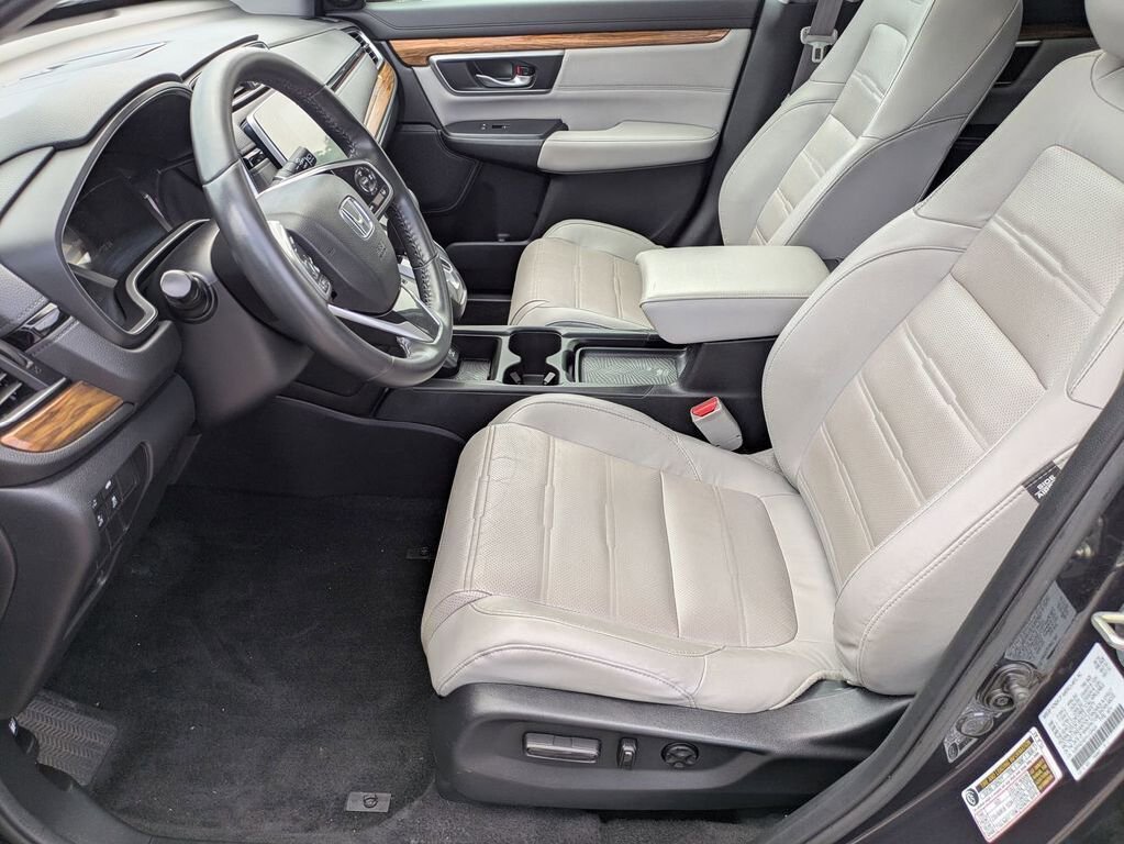 2019 Honda CR-V Touring photo 10