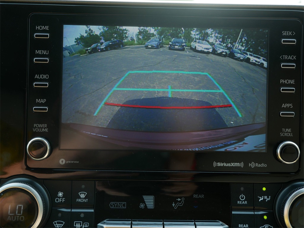 2021 Toyota Highlander Hybrid XLE photo 25
